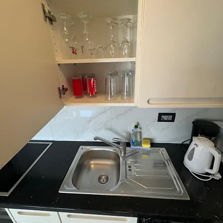 Appartement With Pool Funtana